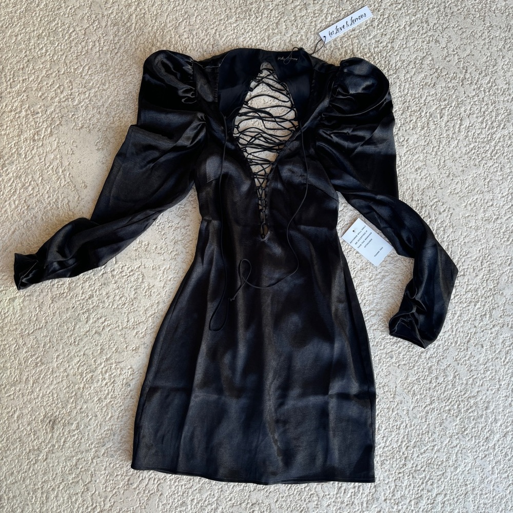 NWT for love and lemons dress - Picture 4 of 10